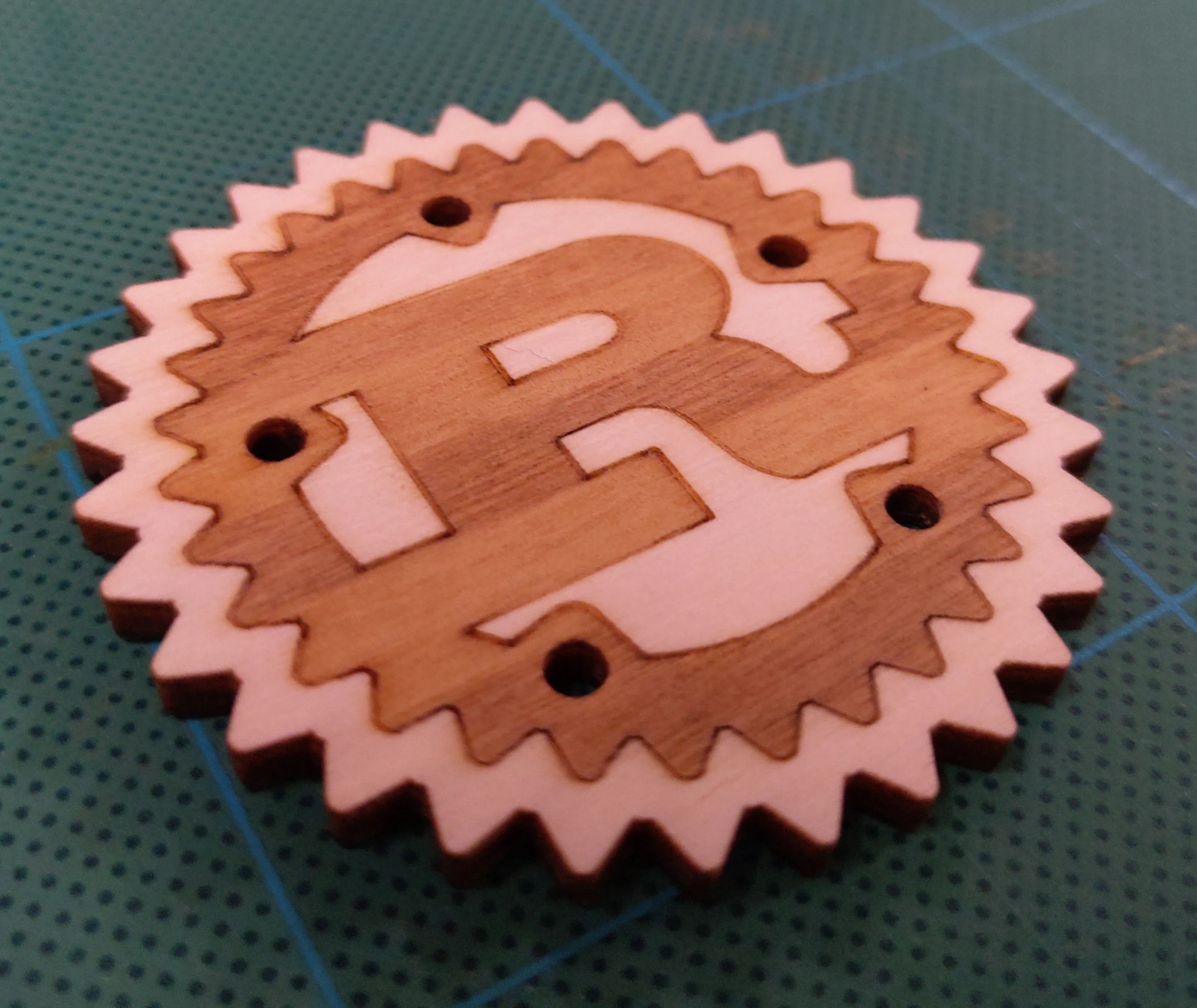 Wooden Rust Logo